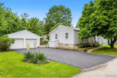 9844 Mecca Lane, Saint Ann, MO 63074 - Photo 27