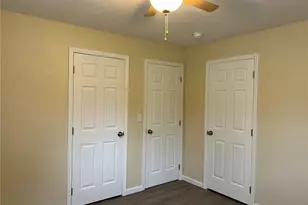 902 Elm St, Montgomery City, MO 63361 - Photo 19