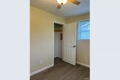 902 Elm Street, Montgomery City, MO 63361 - Photo 17