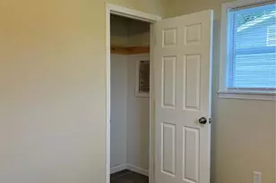 902 Elm St, Montgomery City, MO 63361 - Photo 17