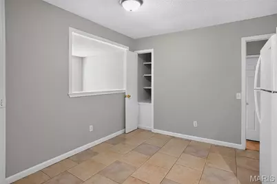 12071 El Camara Drive, Florissant, MO 63033 - Photo 15
