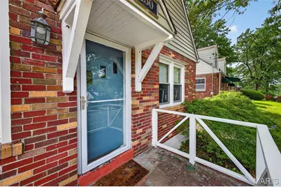 130 S Barat Avenue, Saint Louis, MO 63135 - Photo 3