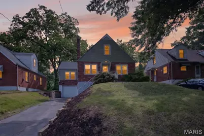 130 S Barat Avenue, Saint Louis, MO 63135 - Photo 1