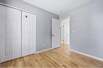 12057 Renaissance Drive, Maryland Heights, MO 63043 - Photo 19
