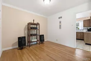 38 Pinewood Dr, Saint Louis, MO 63123 - Photo 7