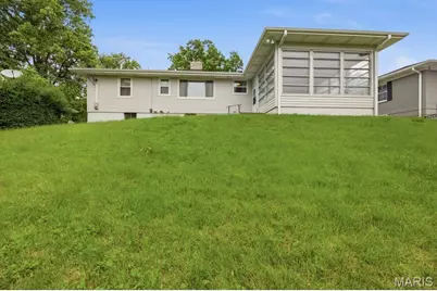 38 Pinewood Drive, Saint Louis, MO 63123 - Photo 29