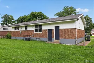 9811 Portage Dr, Saint Louis, MO 63136 - Photo 3