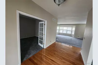 4 Greenbriar Summit Court, Saint Peters, MO 63376 - Photo 5