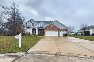 4 Greenbriar Summit Ct, Saint Peters, MO 63376 - Photo 3