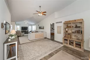 807 Elaine Dr, O'Fallon, MO 63366 - Photo 5