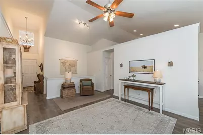 807 Elaine Drive, O'Fallon, MO 63366 - Photo 7