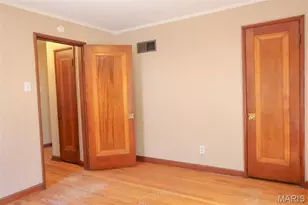 1067 Melvin Ave, Saint Louis, MO 63137 - Photo 9