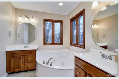 157 S Kings Road, Lake Sherwood, MO 63357 - Photo 23