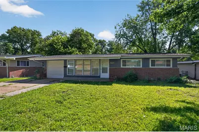 10744 Hallstead Drive, Saint Louis, MO 63136 - Photo 3