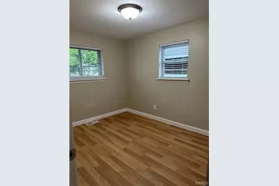 7230 Howdershell Road, Hazelwood, MO 63042 - Photo 15