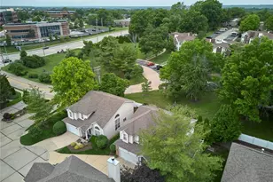 15207 Cambridge Terrace Ct, Chesterfield, MO 63017 - Photo 75