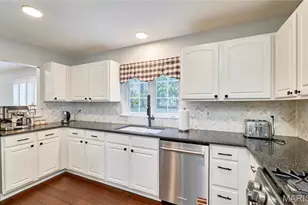 15207 Cambridge Terrace Ct, Chesterfield, MO 63017 - Photo 23
