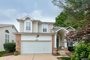 15207 Cambridge Terrace Ct, Chesterfield, MO 63017 - Photo 1