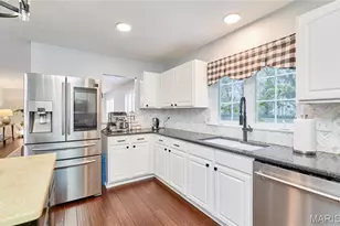 15207 Cambridge Terrace Ct, Chesterfield, MO 63017 - Photo 25