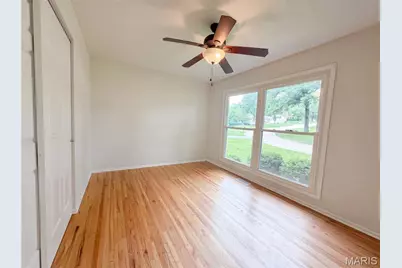 207 Renaldo Drive, Chesterfield, MO 63017 - Photo 7