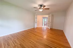 207 Renaldo Dr, Chesterfield, MO 63017 - Photo 9
