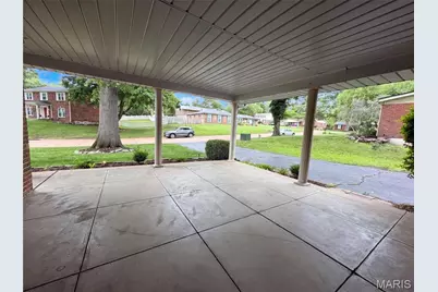 207 Renaldo Drive, Chesterfield, MO 63017 - Photo 21