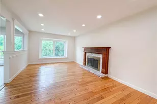 207 Renaldo Dr, Chesterfield, MO 63017 - Photo 3