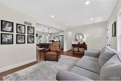 520 Sunningwell Drive, Saint Louis, MO 63119 - Photo 3