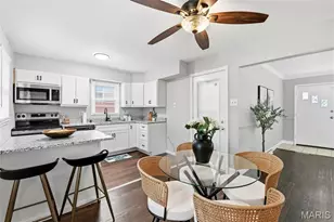9607 Harold Dr, Saint Louis, MO 63134 - Photo 7