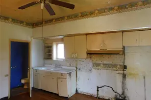 4502 Harris Ave, Saint Louis, MO 63115 - Photo 17
