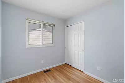 2451 Wesbay Drive, Maryland Heights, MO 63043 - Photo 15