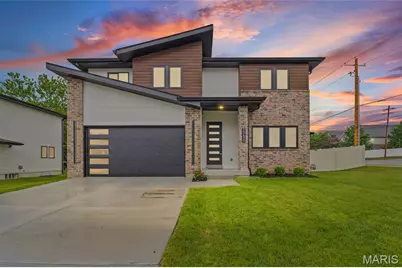 12430 Somerset Place Drive, Saint Louis, MO 63128 - Photo 1