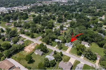 207 Hillsdale Drive, Ballwin, MO 63011 - Photo 35