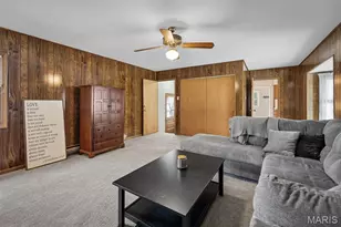 207 Hillsdale Dr, Ballwin, MO 63011 - Photo 13