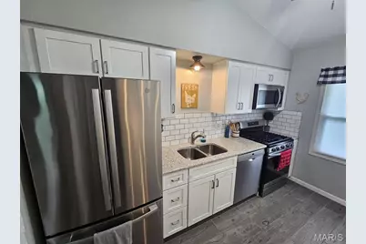 136 Monica Drive, Saint Louis, MO 63127 - Photo 5