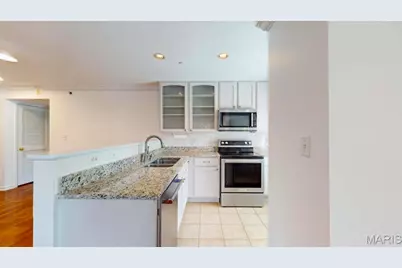 1125 Arbor Creek Drive #2B, Saint Louis, MO 63122 - Photo 13