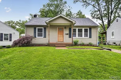 9816 Meadow View Drive, Saint Louis, MO 63114 - Photo 1