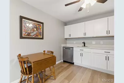 7600 Triwoods Drive #E, Shrewsbury, MO 63119 - Photo 7