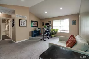 808 Payson Dr, Olivette, MO 63132 - Photo 17