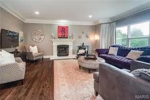 808 Payson Dr, Olivette, MO 63132 - Photo 9