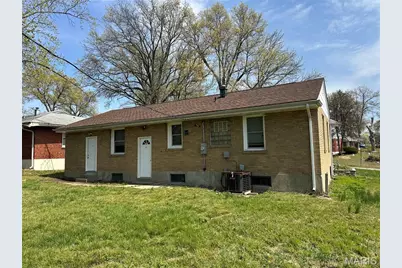 9343 Duenke Dr, Saint Louis, MO 63137 - Photo 17
