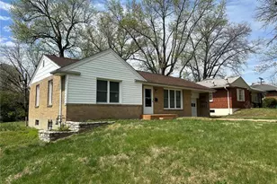 9343 Duenke Dr, Saint Louis, MO 63137 - Photo 3