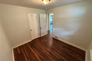 1131 Darr Dr, Saint Louis, MO 63137 - Photo 17