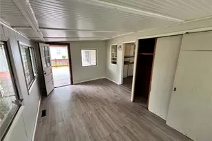 1131 Darr Dr, Saint Louis, MO 63137 - Photo 9