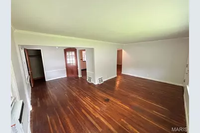 1131 Darr Drive, Saint Louis, MO 63137 - Photo 5