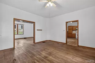 814 N 4th St, Saint Genevieve, MO 63670 - Photo 9
