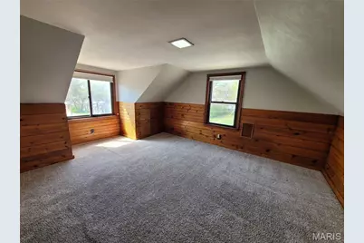 8687 Belhaven Drive, Saint John, MO 63114 - Photo 21