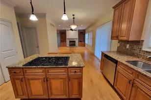 1 Crabapple Ct, Olivette, MO 63132 - Photo 11
