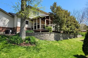 1 Crabapple Ct, Olivette, MO 63132 - Photo 87