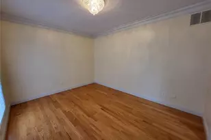 1 Crabapple Ct, Olivette, MO 63132 - Photo 21